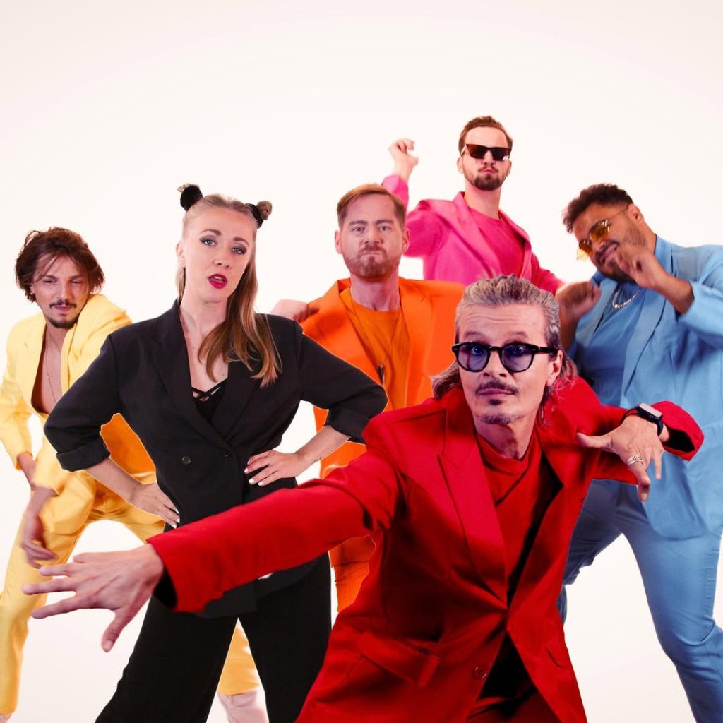 Deladap Brings Pure Electronic Bliss with New Single ‘Shiver’